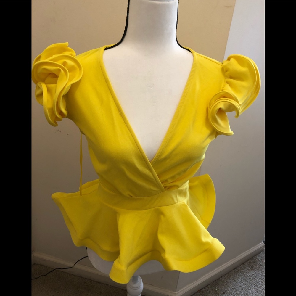 Flower Arms V Neck Shirt